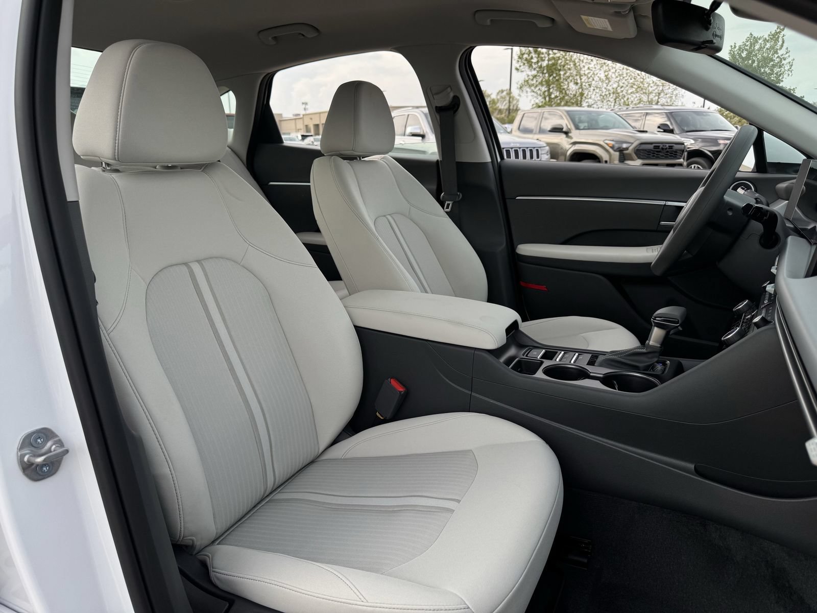 Certified 2026 Hyundai Sonata SE FWD image 25