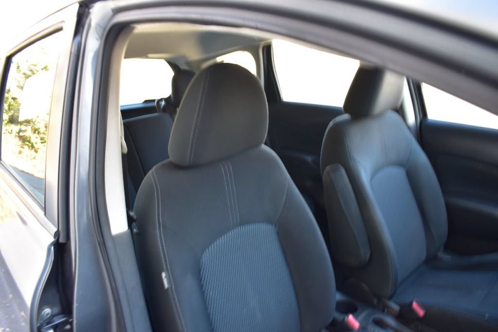 Used 2016 Nissan Versa Note SV FWD image 18