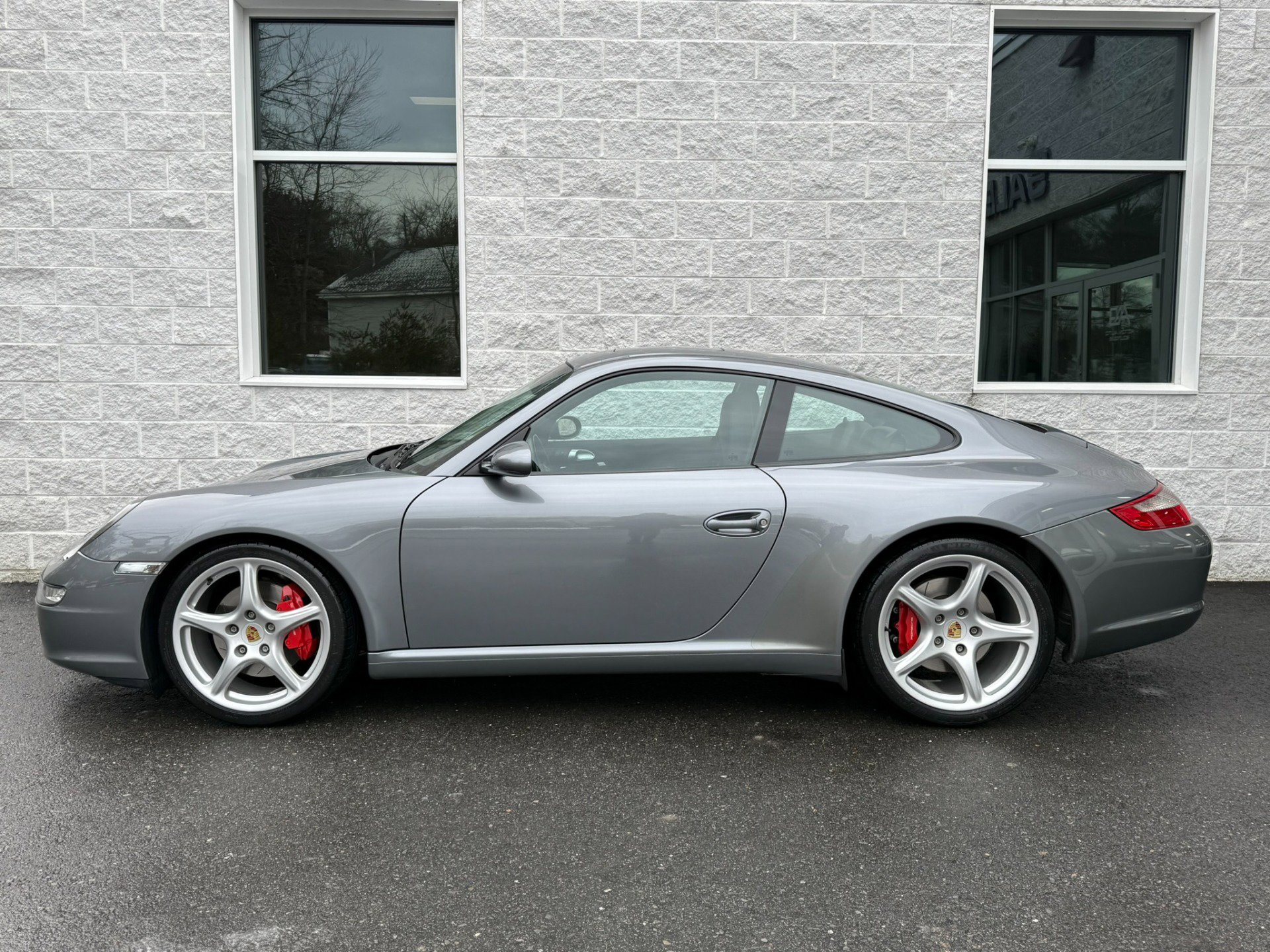 Used 2006 Porsche 911 Carrera S image 6