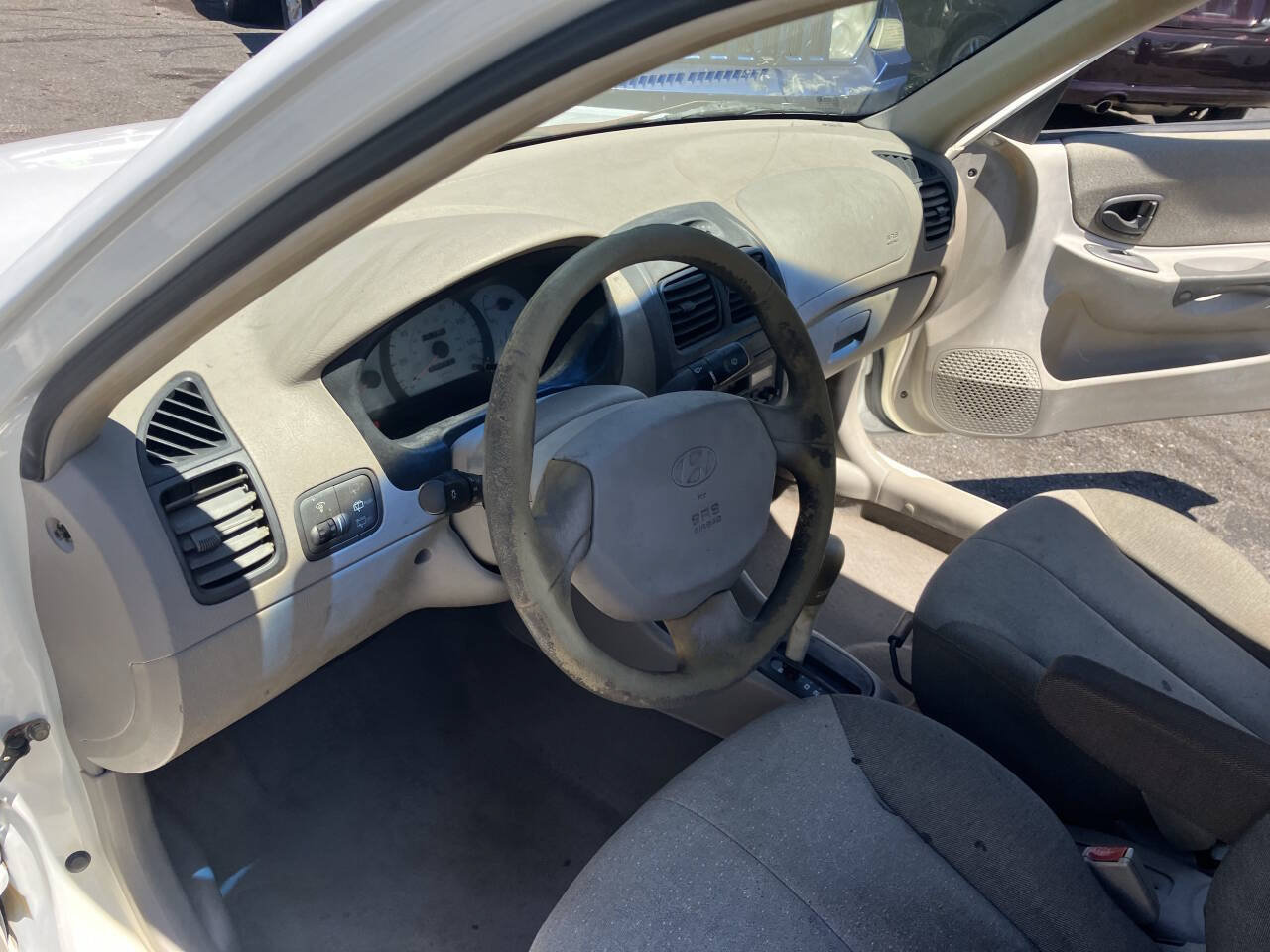 Used 2002 Hyundai Accent GS FWD image 20