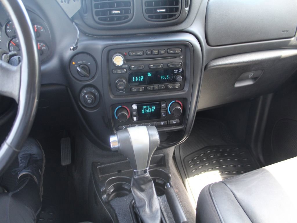 Used 2007 Chevrolet TrailBlazer LT AWD/4WD image 17