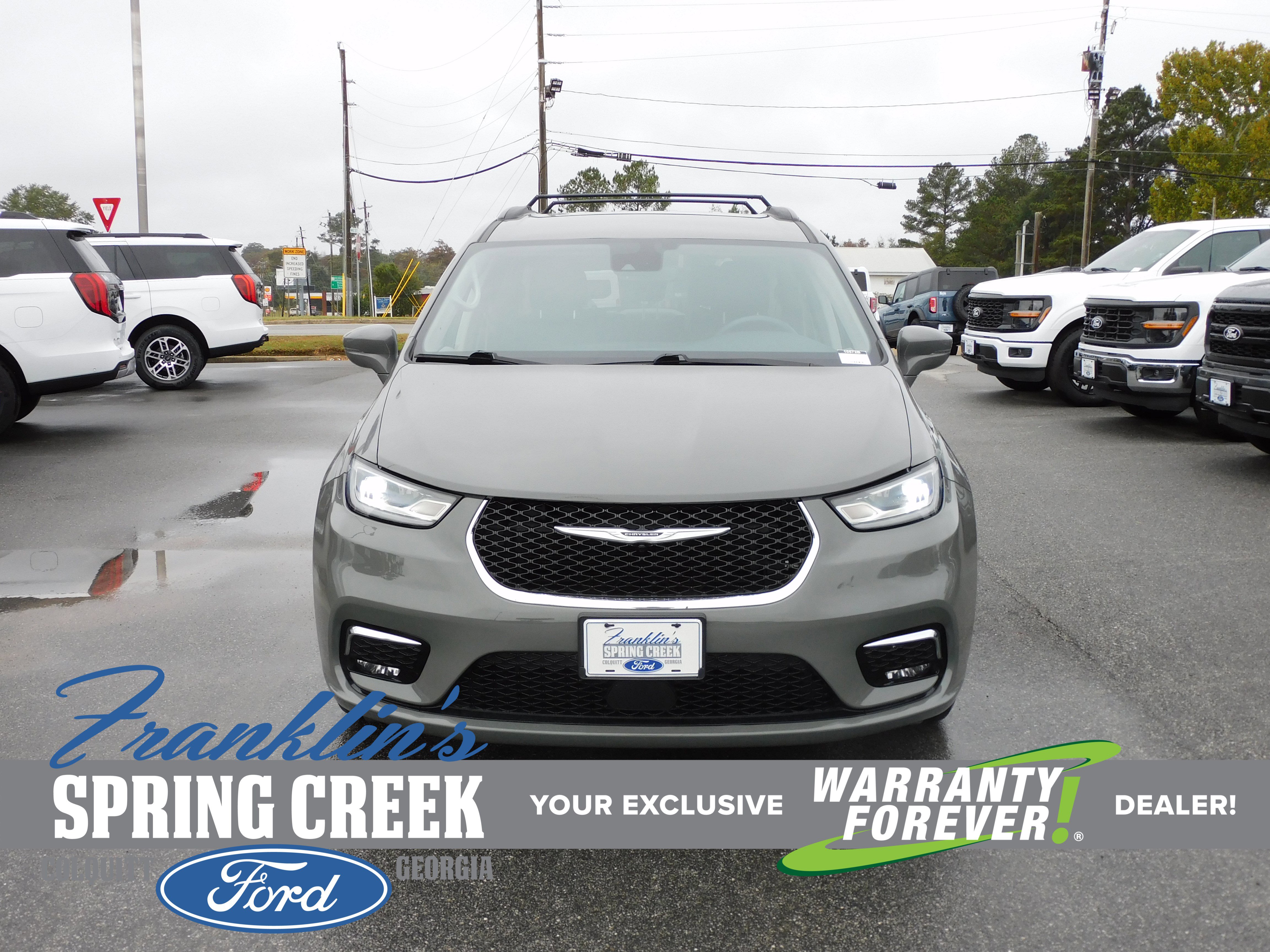 Used 2022 Chrysler Pacifica Touring-L