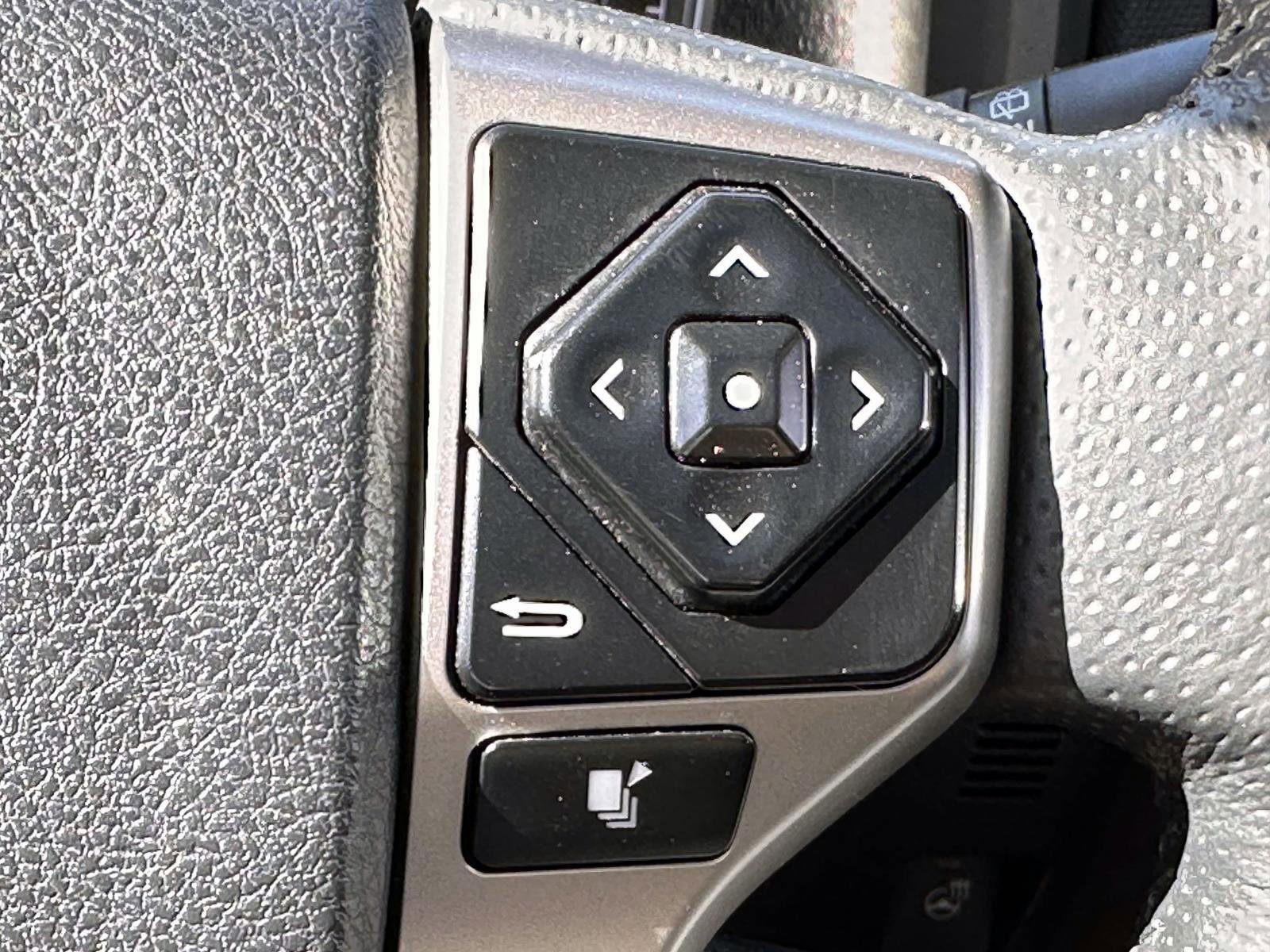 Used 2023 Toyota 4Runner Limited AWD/4WD image 25