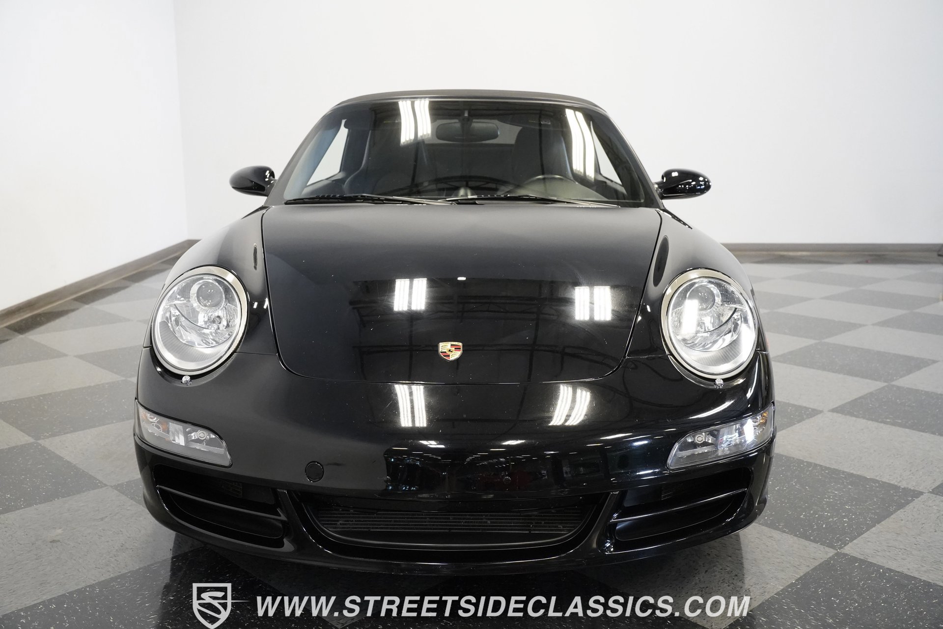 Used 2005 Porsche 911 Carrera image 6