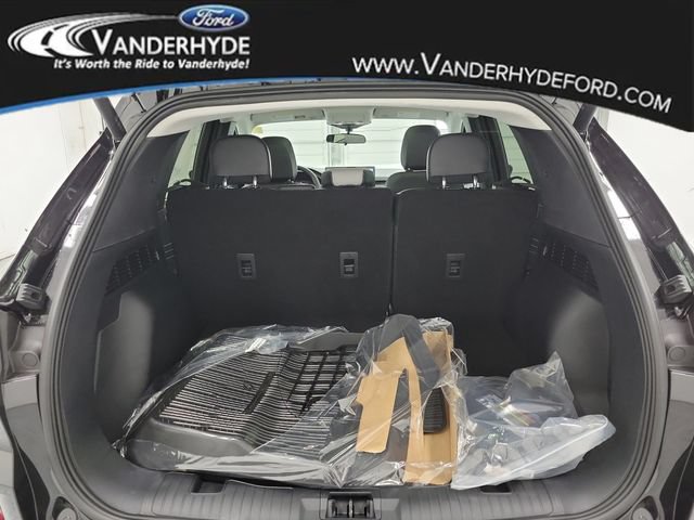 New 2026 Ford Escape SE FWD image 7