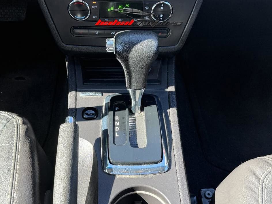 Used 2009 Ford Fusion SEL image 12