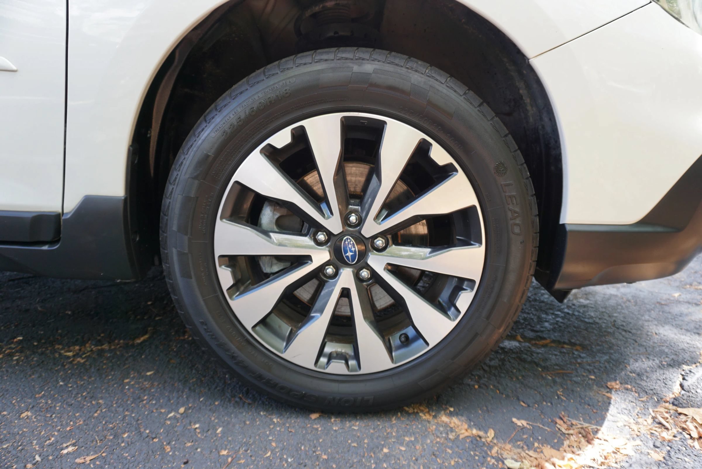 Used 2015 Subaru Outback 2.5i Limited AWD/4WD image 35