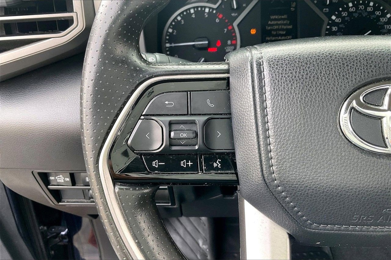 Used 2022 Toyota Tundra SR5 w/ SR5 Convenience Package image 31