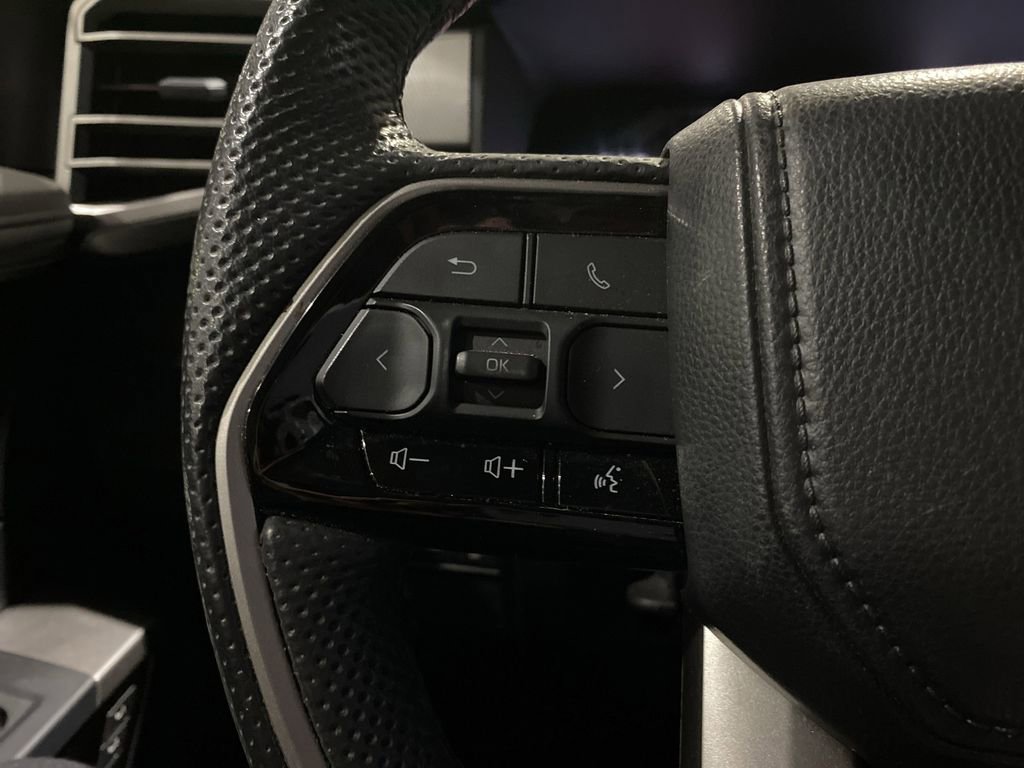 Used 2023 Toyota Tundra Limited image 10