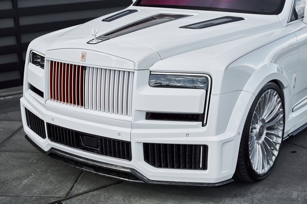 Used 2026 Rolls-Royce Cullinan AWD/4WD image 6