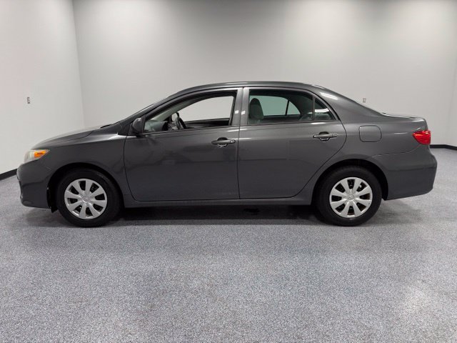 Used 2013 Toyota Corolla L FWD image 5