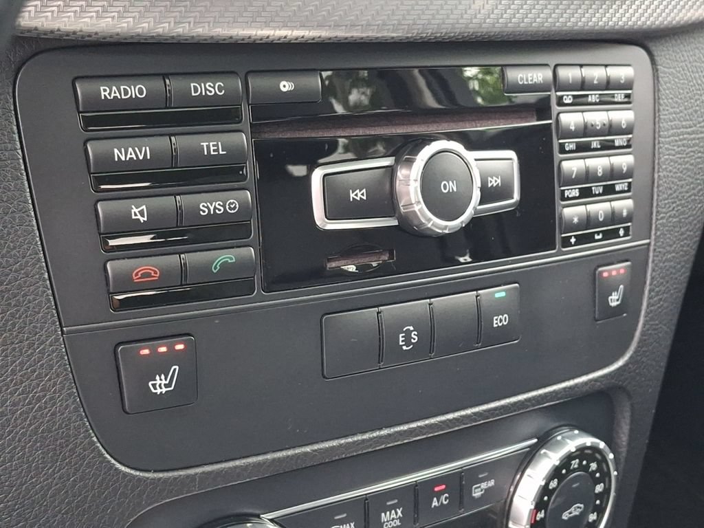 Used 2014 Mercedes-Benz GLK 350 4MATIC image 17