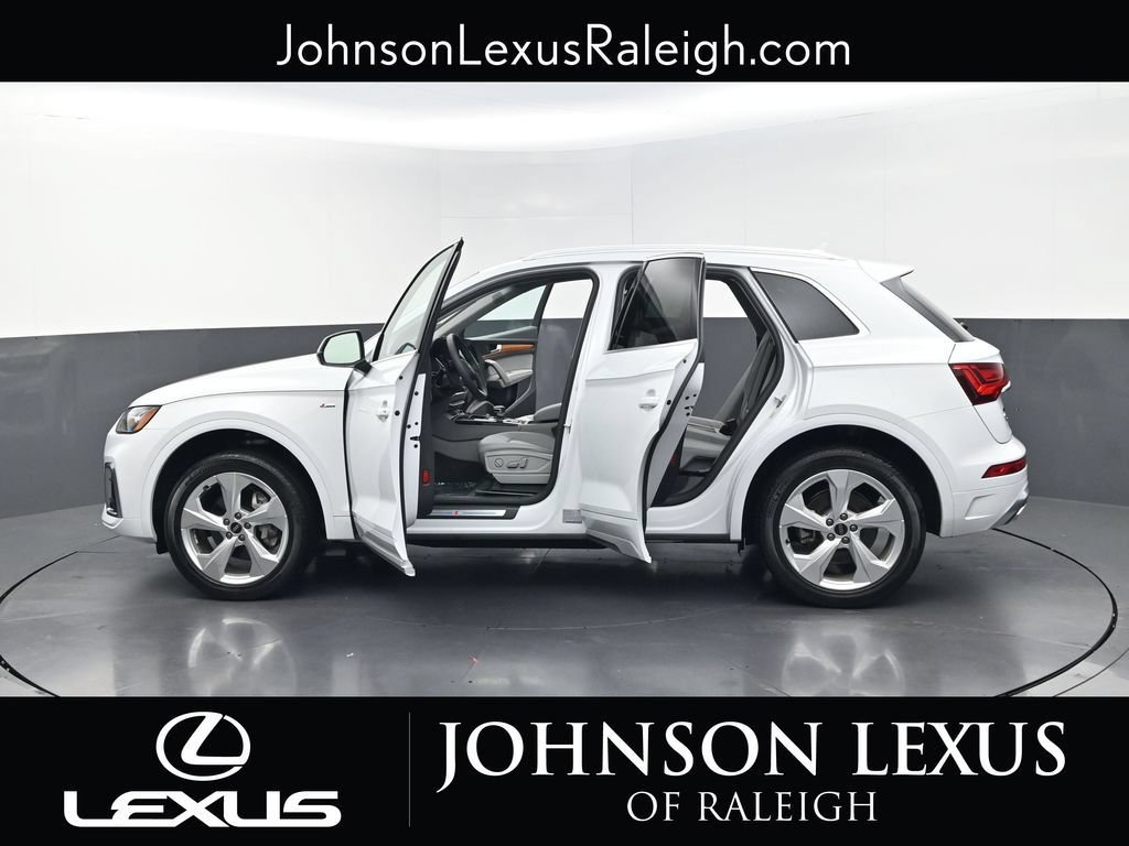 Used 2023 Audi Q5 2.0T Premium Plus w/ Premium Plus Package AWD/4WD image 35