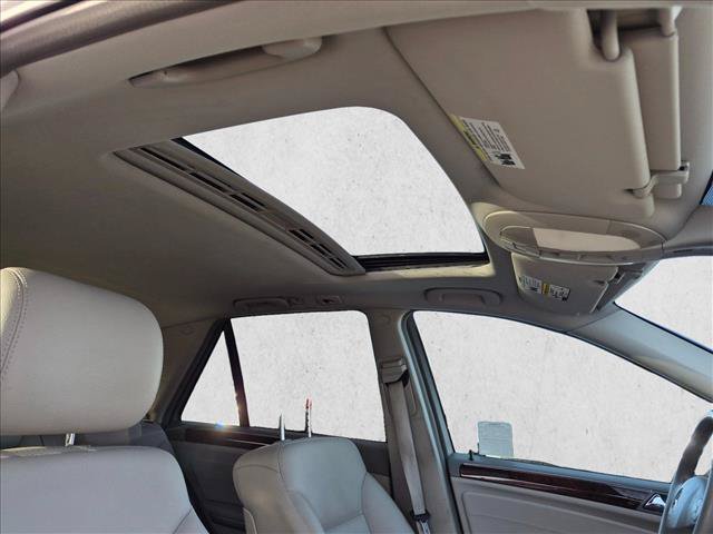 Used 2010 Mercedes-Benz ML 350 4MATIC image 21
