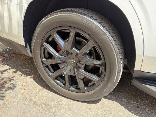 Used 2022 Chevrolet Tahoe RST w/ Luxury Package RWD image 5