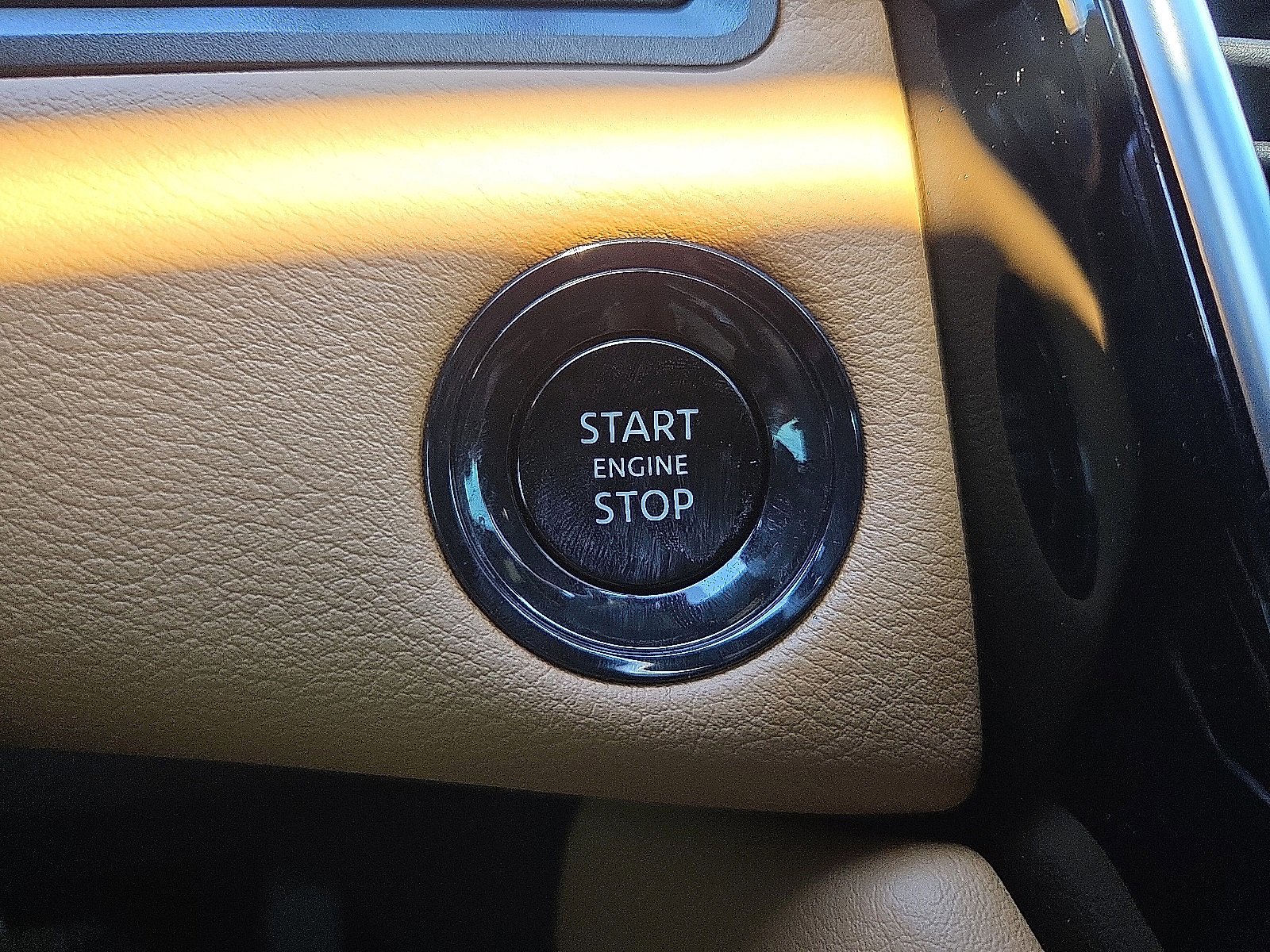 Used 2025 Nissan Armada Platinum Reserve w/ Convenience Package image 19