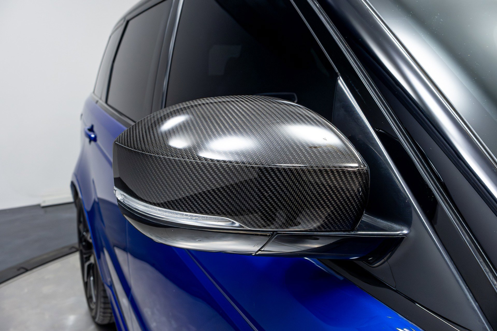 Used 2022 Land Rover Range Rover Sport SVR image 56