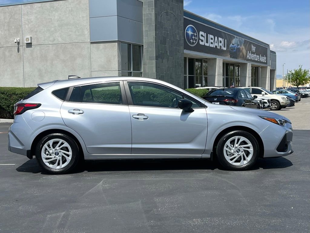 Certified 2025 Subaru Impreza 2.0i image 8