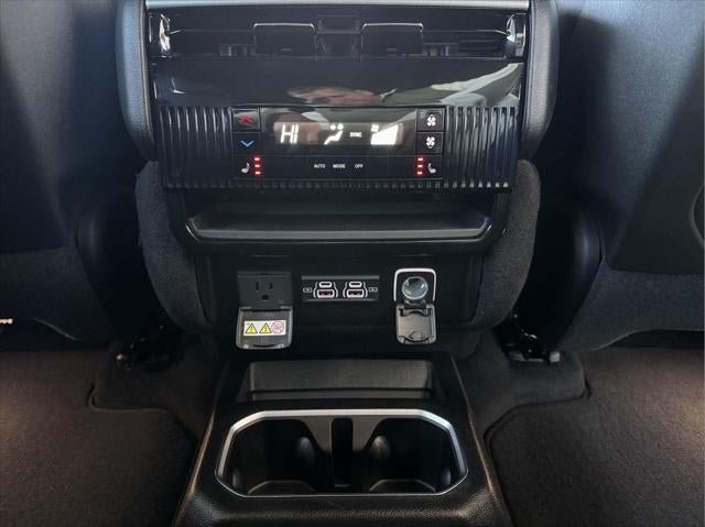 New 2026 Jeep Grand Wagoneer L Limited AWD/4WD image 66