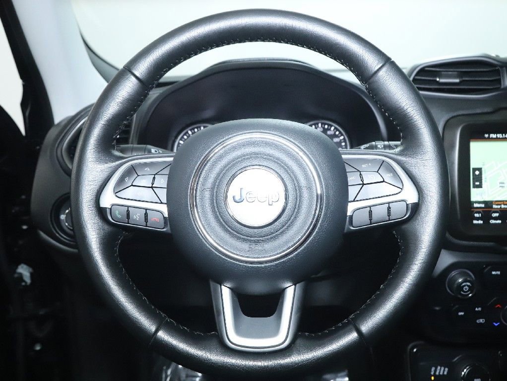 Used 2023 Jeep Renegade Latitude w/ Premium Group image 20