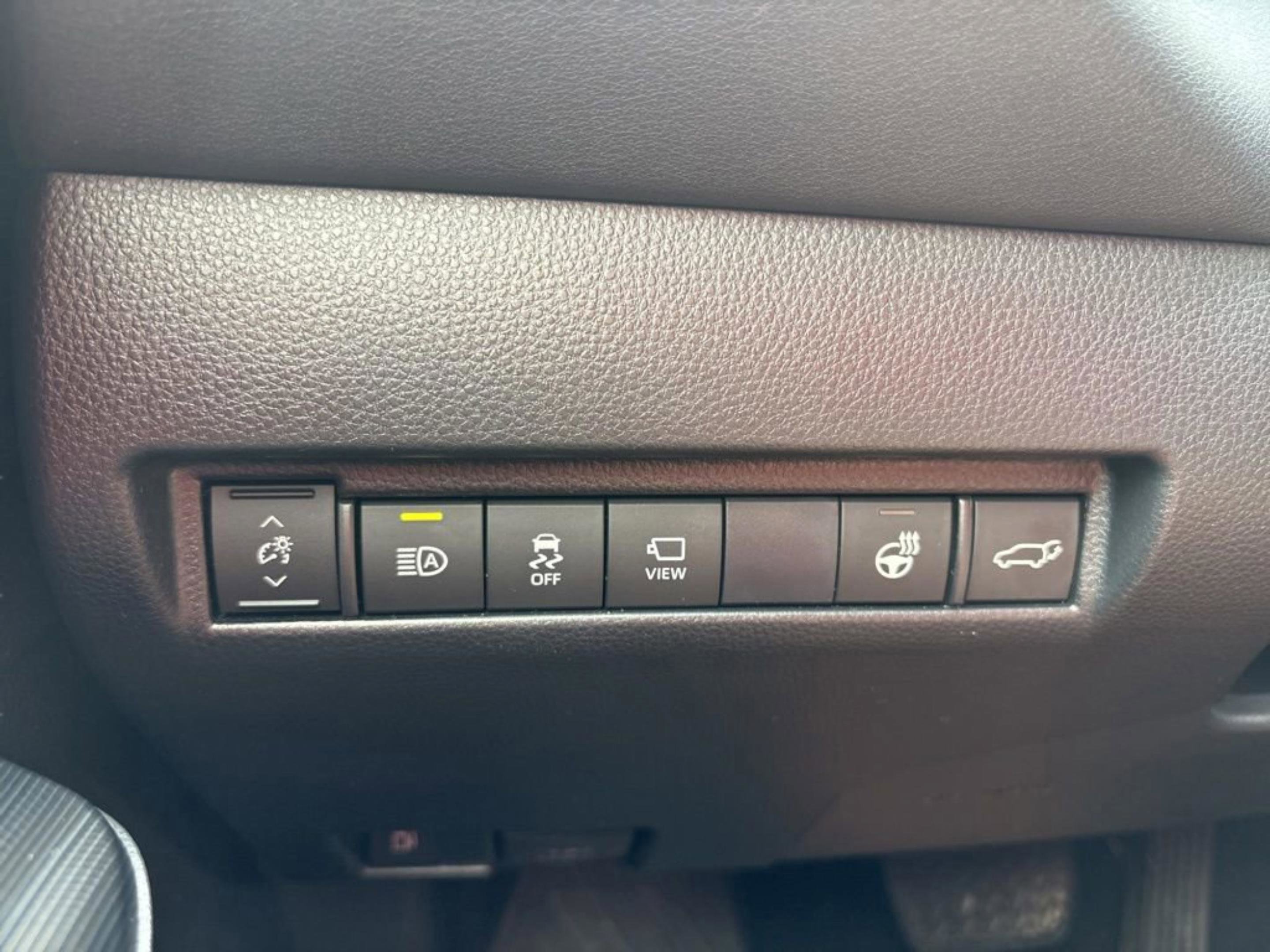 Used 2021 Toyota Venza Limited w/ Advanced Technology Package AWD/4WD image 23