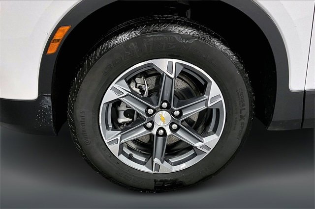 Used 2025 Chevrolet Blazer LT image 30