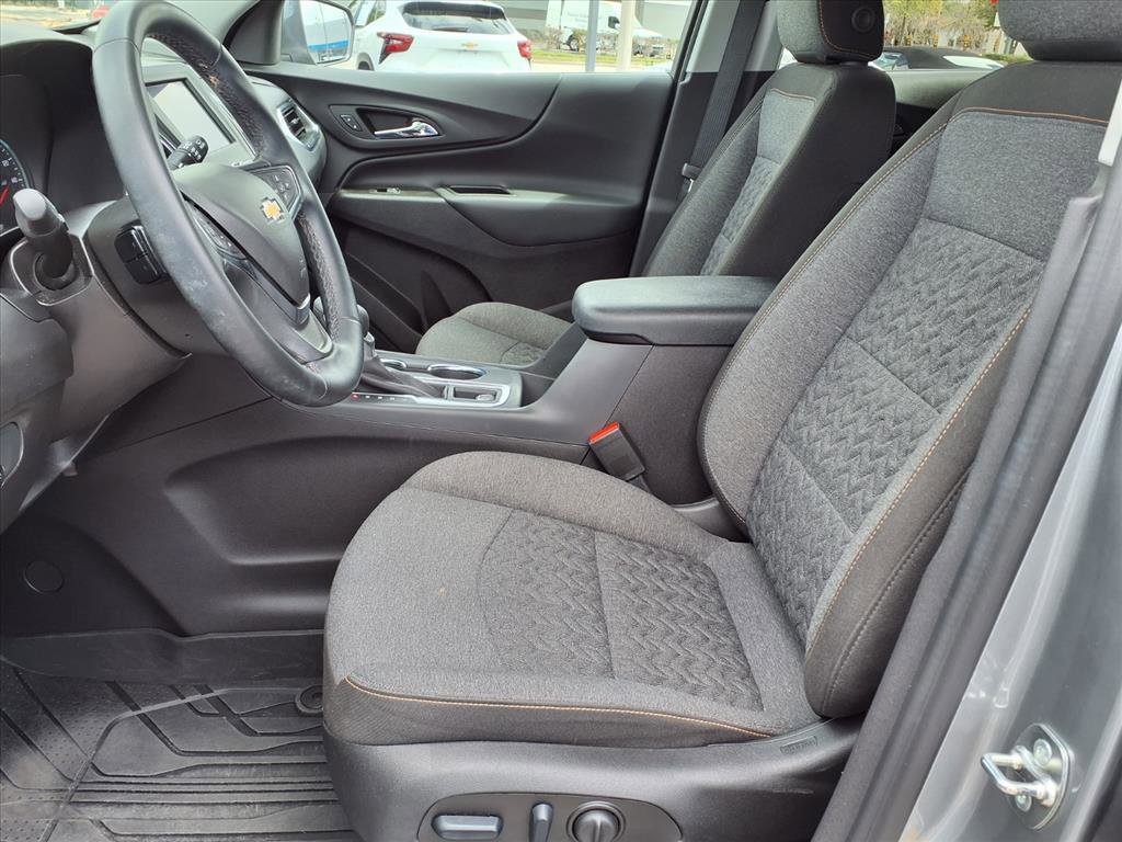 Used 2024 Chevrolet Equinox LT w/ LPO, Floor Liner Package image 12