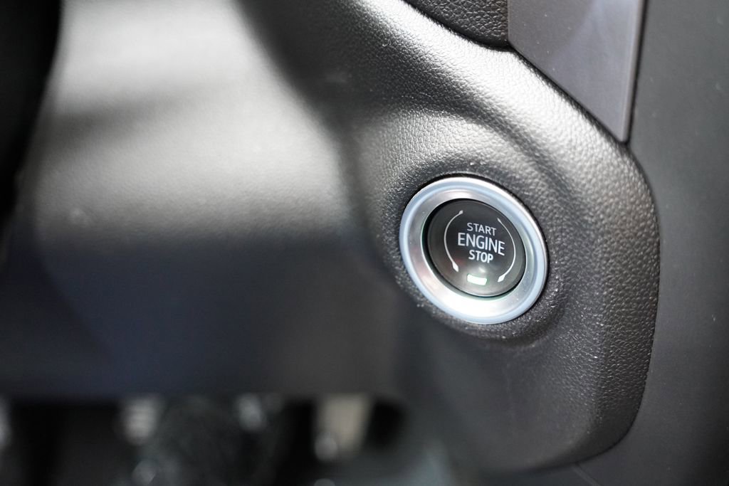 Certified 2024 Chevrolet Silverado 1500 Custom image 28