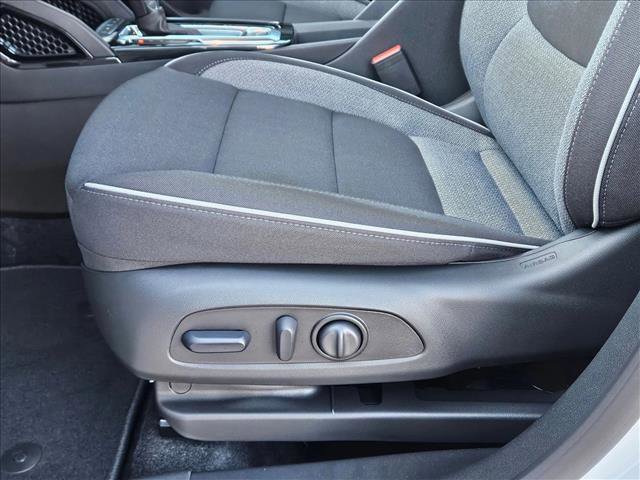 New 2026 Chevrolet TrailBlazer LT w/ Convenience Package FWD image 4