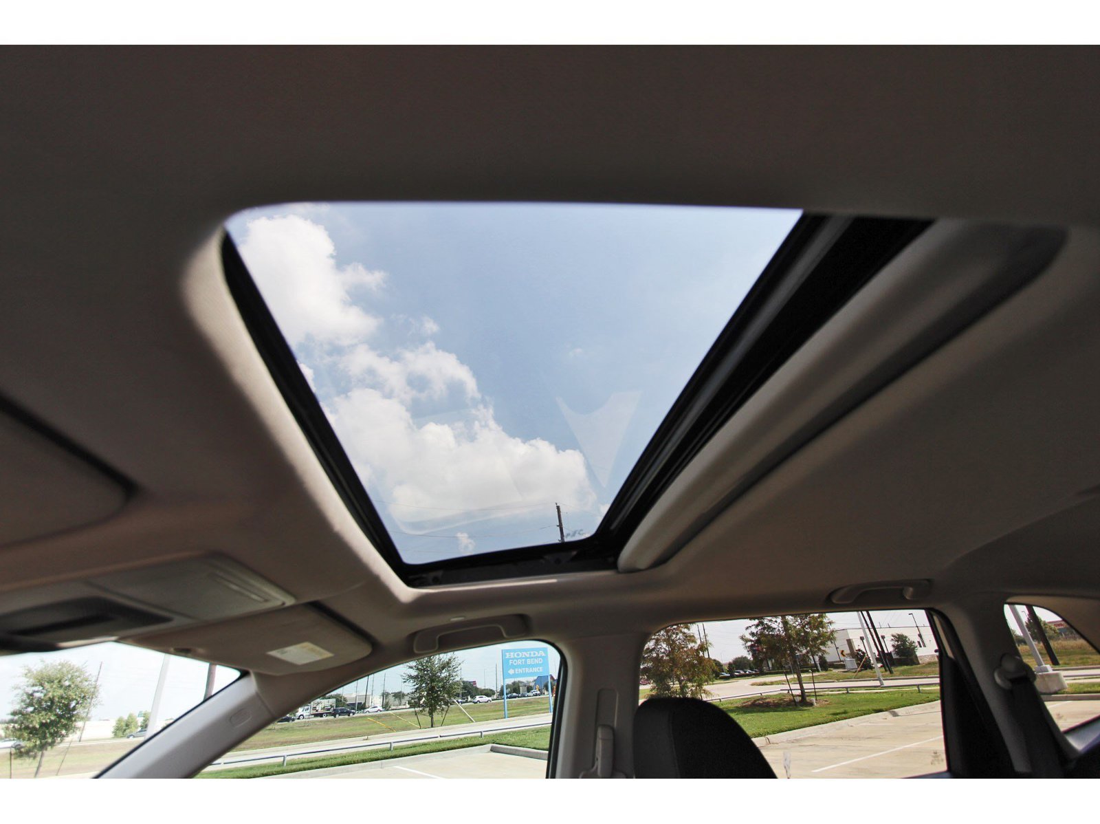 Used 2026 Honda CR-V EX image 32