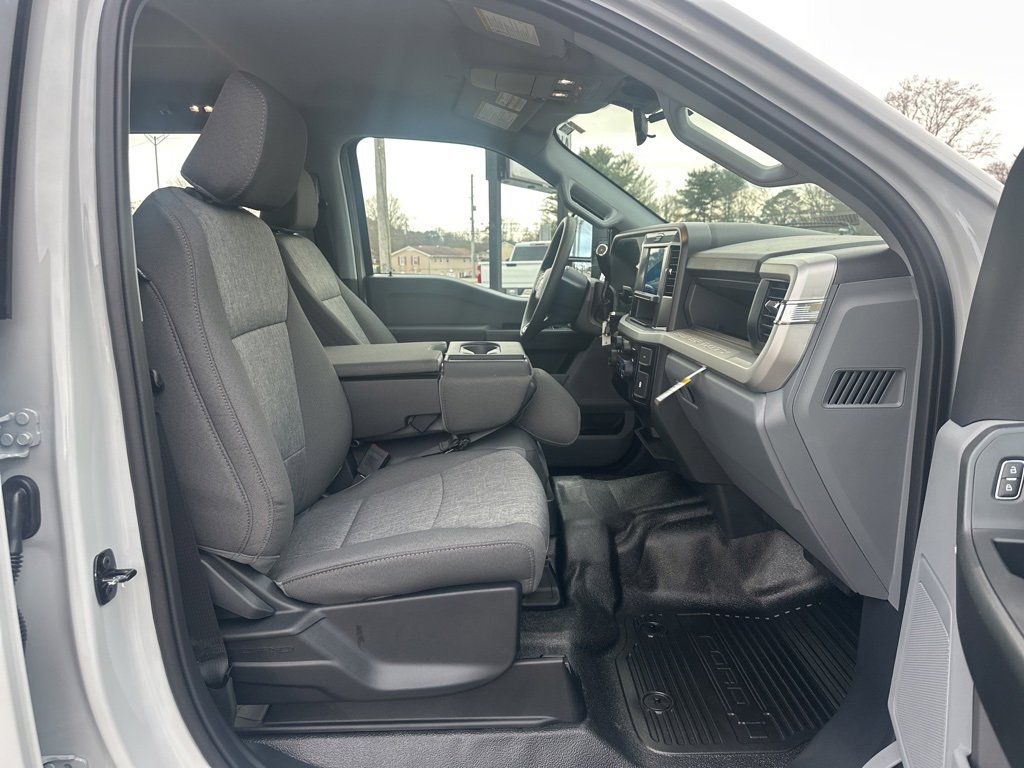 New 2026 Ford F250 XL image 12