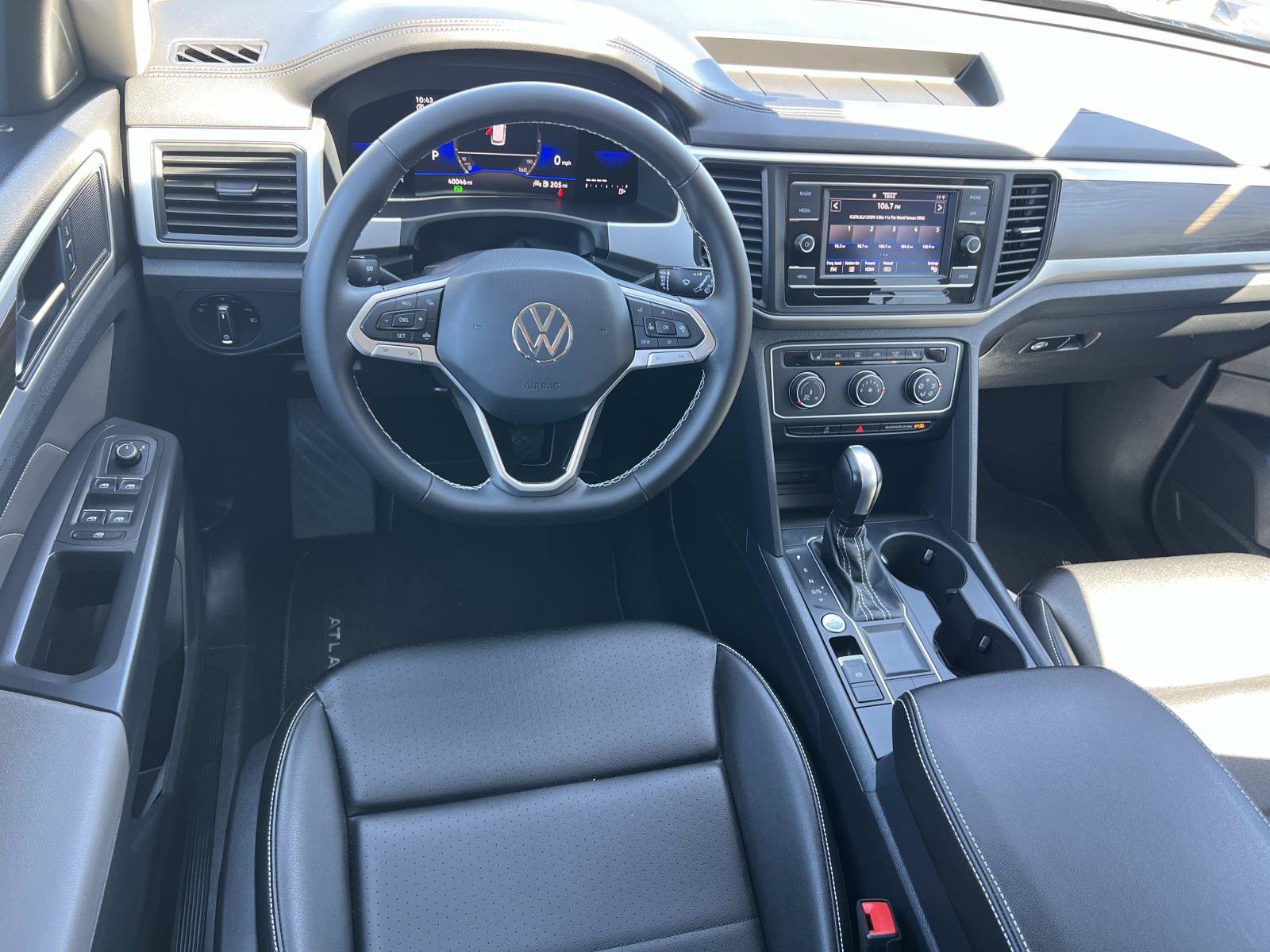 Certified 2023 Volkswagen Atlas SE FWD image 7