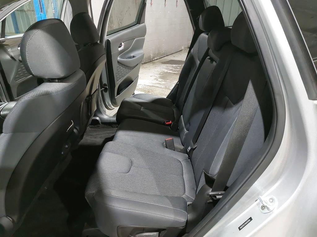 Used 2021 Hyundai Santa Fe SEL FWD image 15