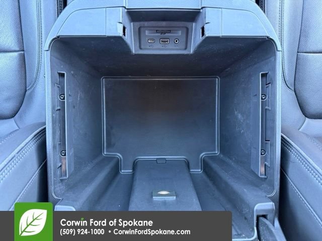 Used 2022 Chevrolet Silverado 1500 High Country AWD/4WD image 33