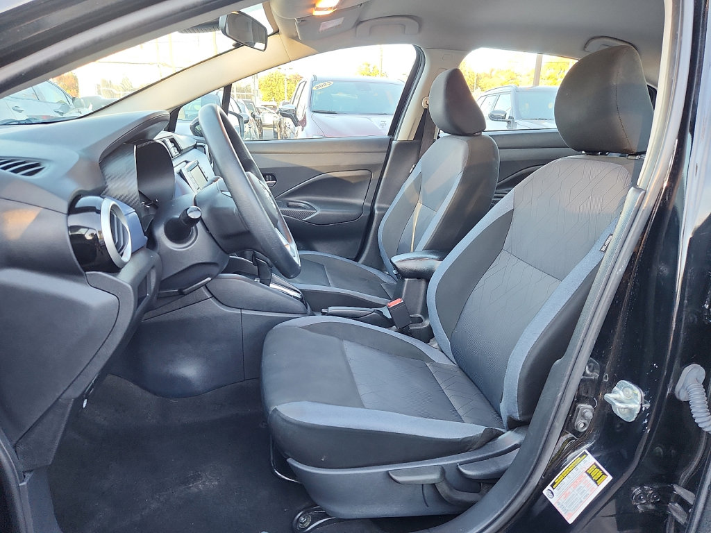 Used 2024 Nissan Versa SV FWD image 16