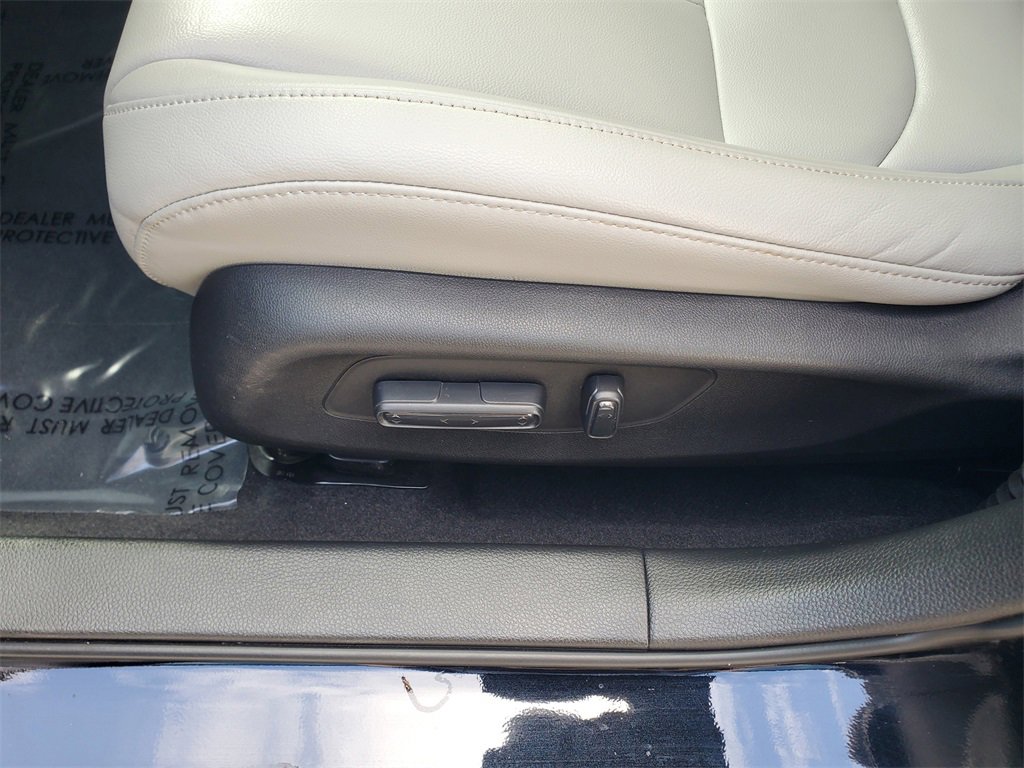 Used 2024 Acura Integra Base image 18