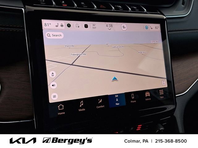 Used 2025 Jeep Grand Cherokee L Summit AWD/4WD image 21