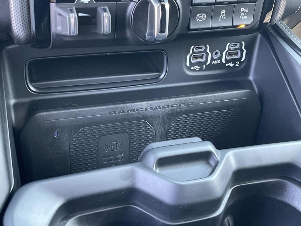 Used 2023 RAM 3500 Limited image 36