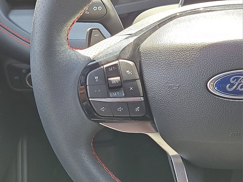 Used 2025 Ford Explorer ST image 20