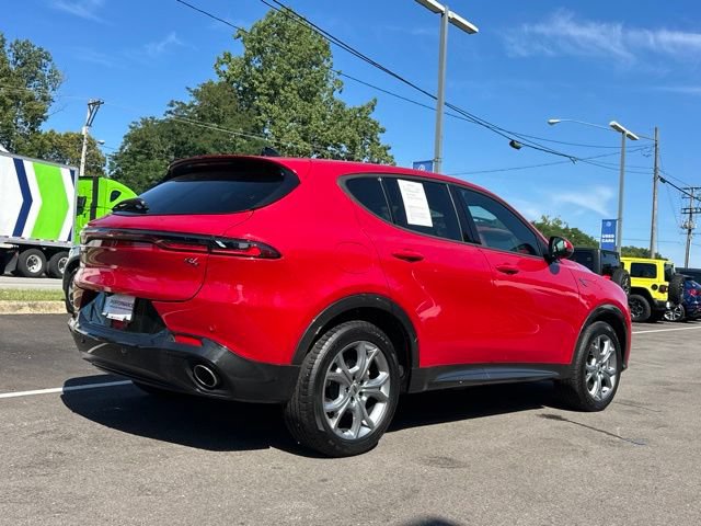 Used 2024 Dodge Hornet R/T Plus AWD/4WD image 17
