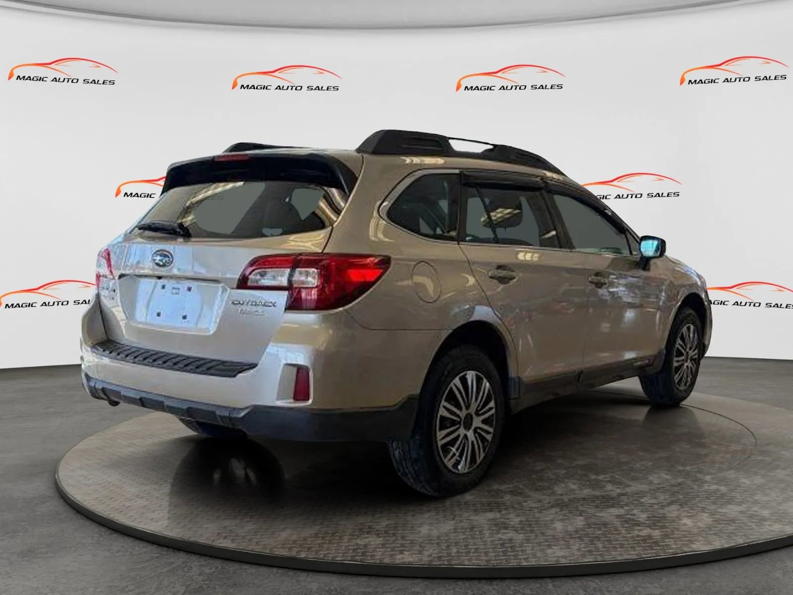 Used 2015 Subaru Outback 2.5i image 6