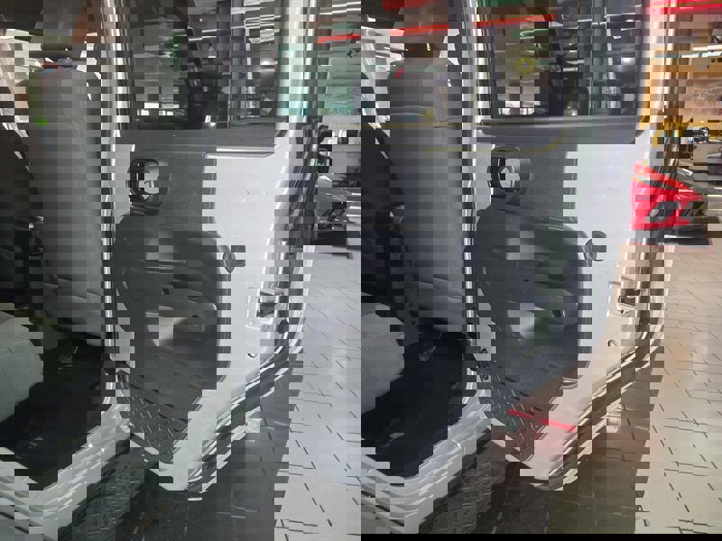 Used 2007 Jeep Wrangler Unlimited Sahara image 15