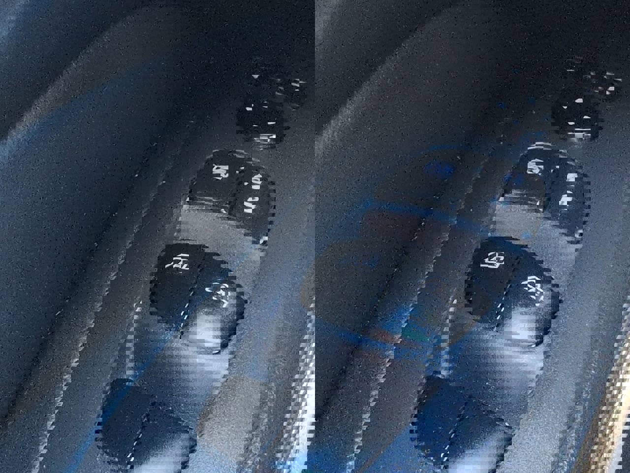 Used 2020 Nissan Pathfinder SL image 23