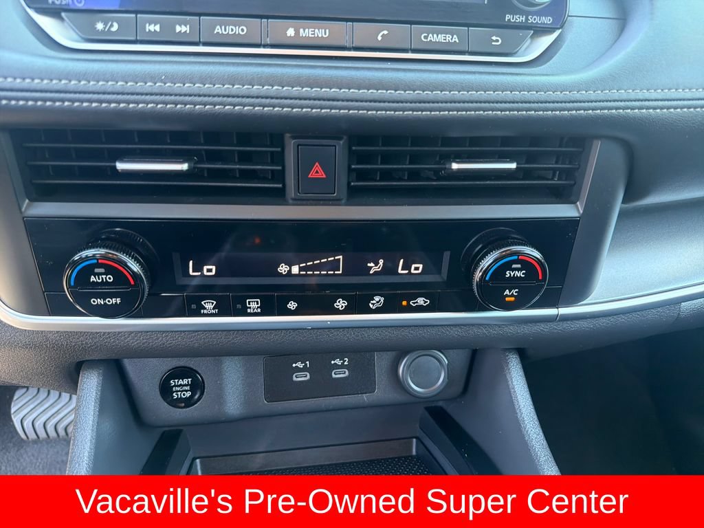 Used 2025 Nissan Rogue SV FWD image 18