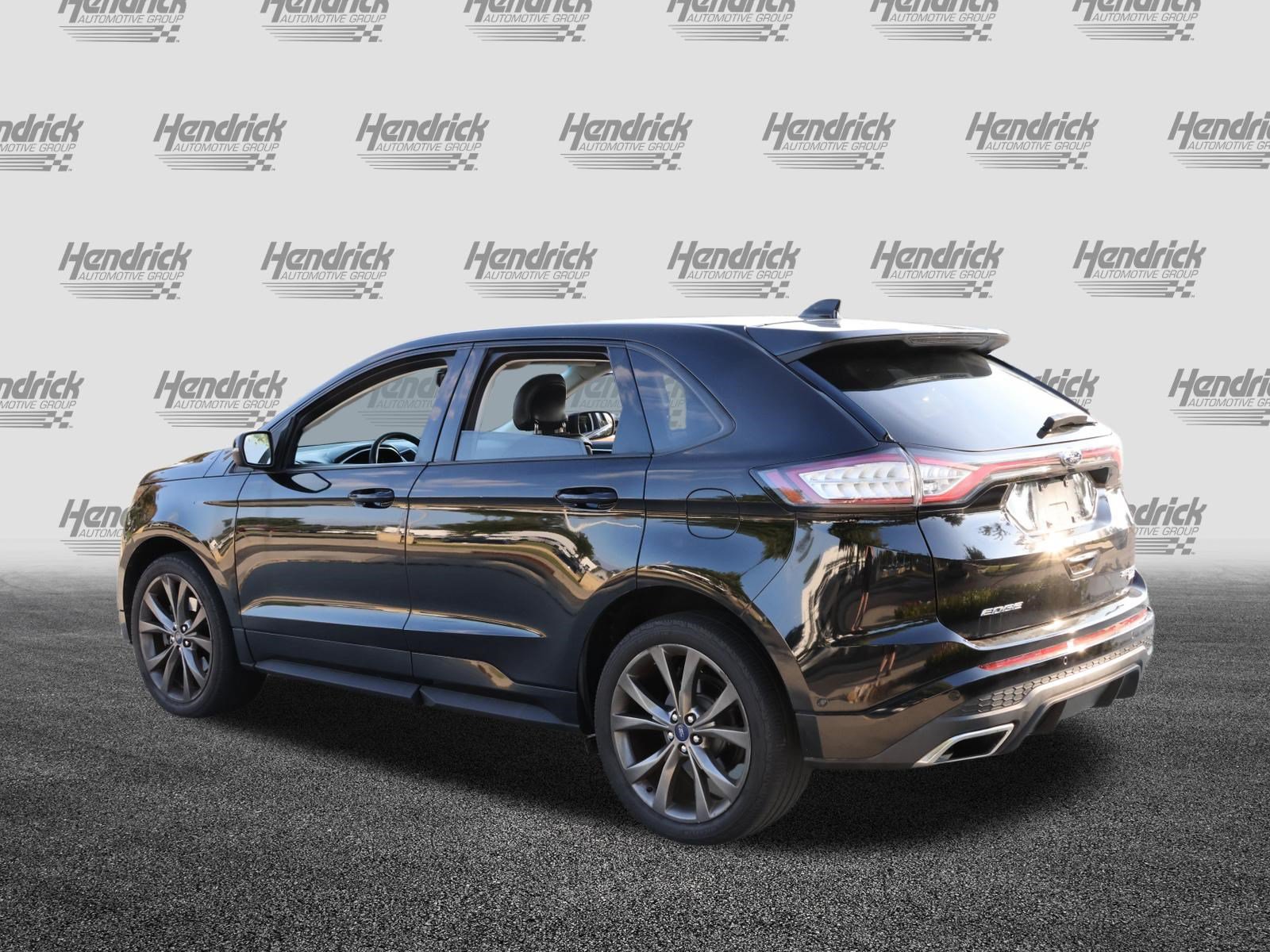 Used 2017 Ford Edge Sport w/ Equipment Group 401A AWD/4WD image 7
