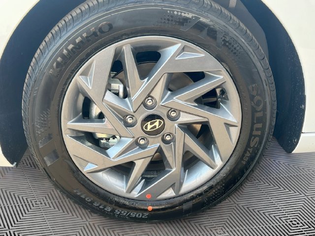 New 2026 Hyundai Elantra Hybrid FWD image 28