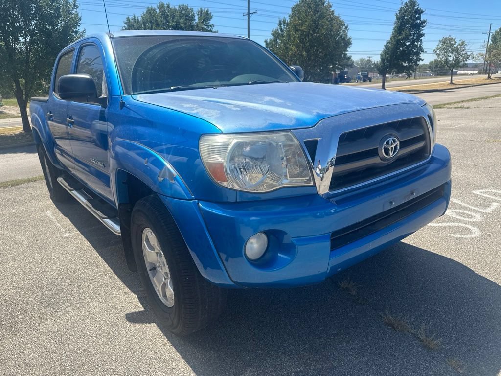 Used 2009 Toyota Tacoma PreRunner w/ TRD Off-Road Pkg RWD image 2