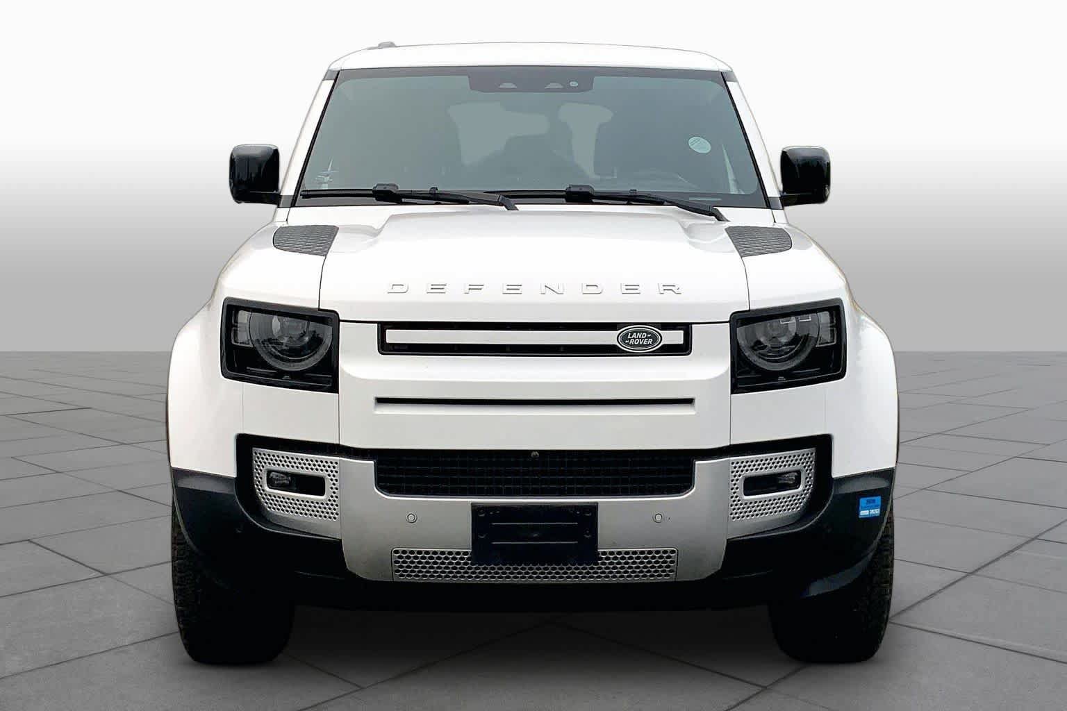 Used 2024 Land Rover Defender 110 S AWD/4WD image 4