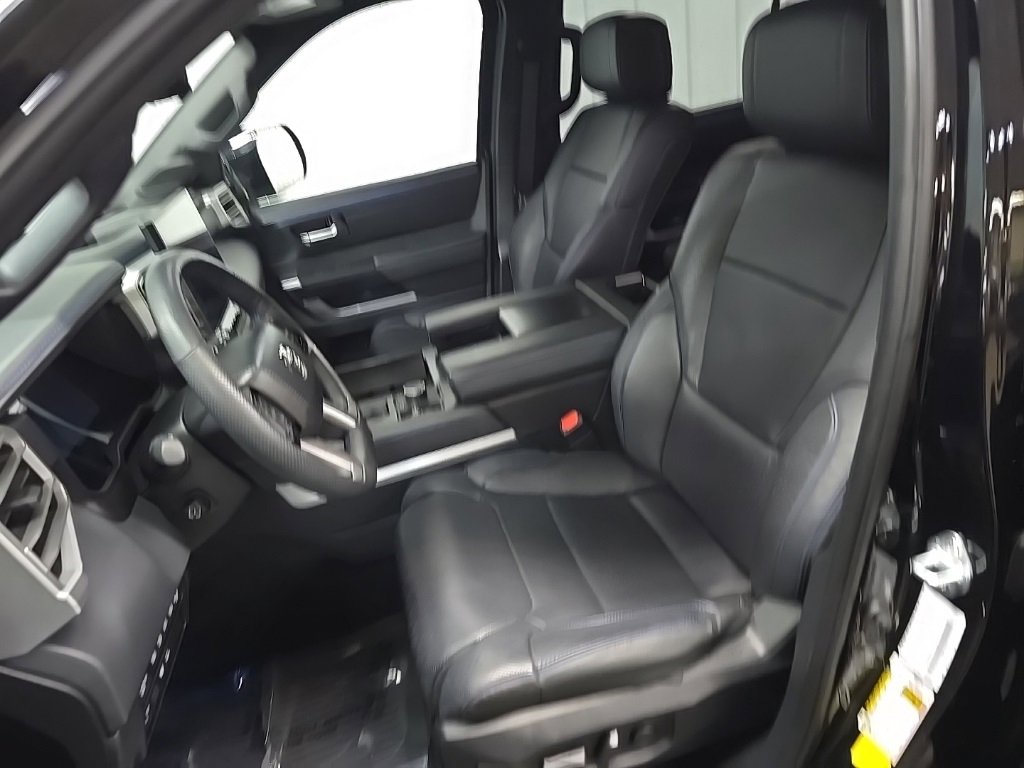 Used 2024 Toyota Sequoia Platinum image 30