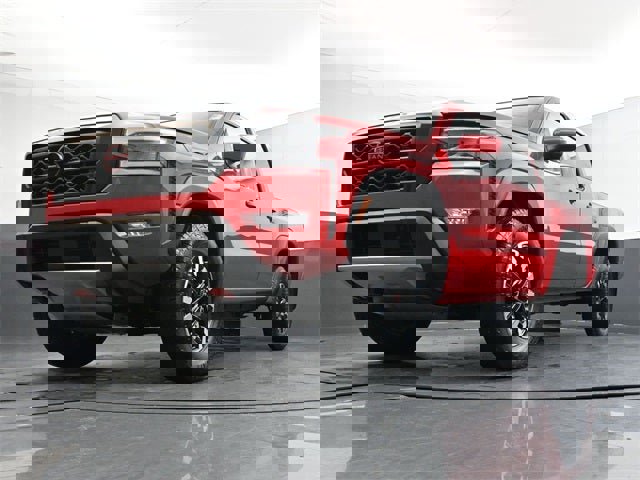 Used 2023 Nissan Frontier PRO-4X w/ Technology Package image 23